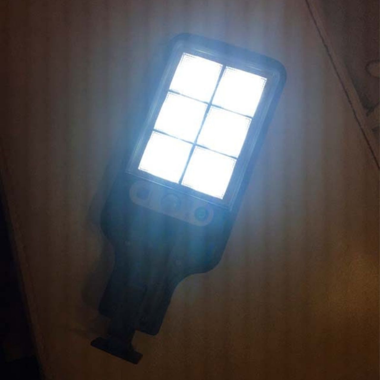 LedSens, соларна стенна лампа с датчик за движение - Image 8