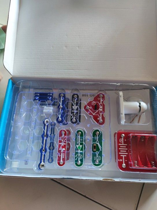 ScienceKit, една дидактична играчка, където детето учи основите на електричеството (17-частен свят) - Image 10